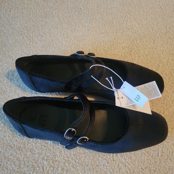 Gap Black Velvet Double Buckle Ballet Flats - Picture 1 of 3